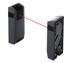 Foto einer Lichtschranke mit LASER-Verbindung