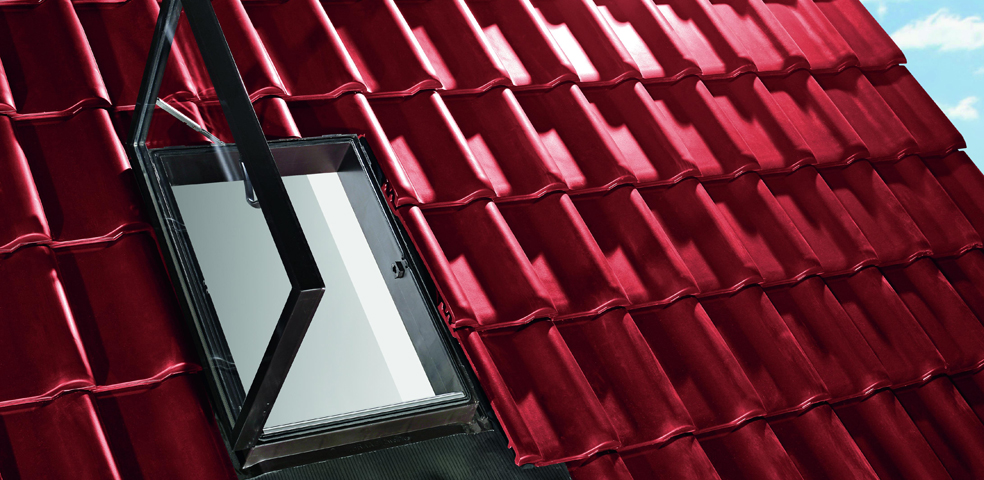 Geöffneter Dachausstieg von Außen