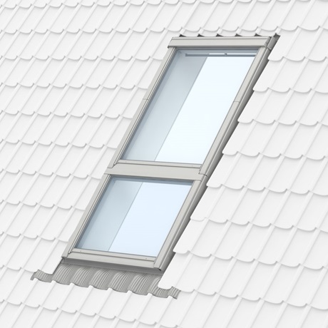 Außenansicht eines Fensters mit Zusatzelement