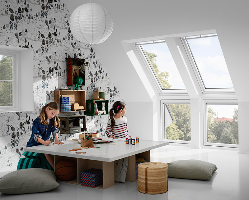 Kinderzimmer mit 2 modernisierten Fenstern mit Erweiterung